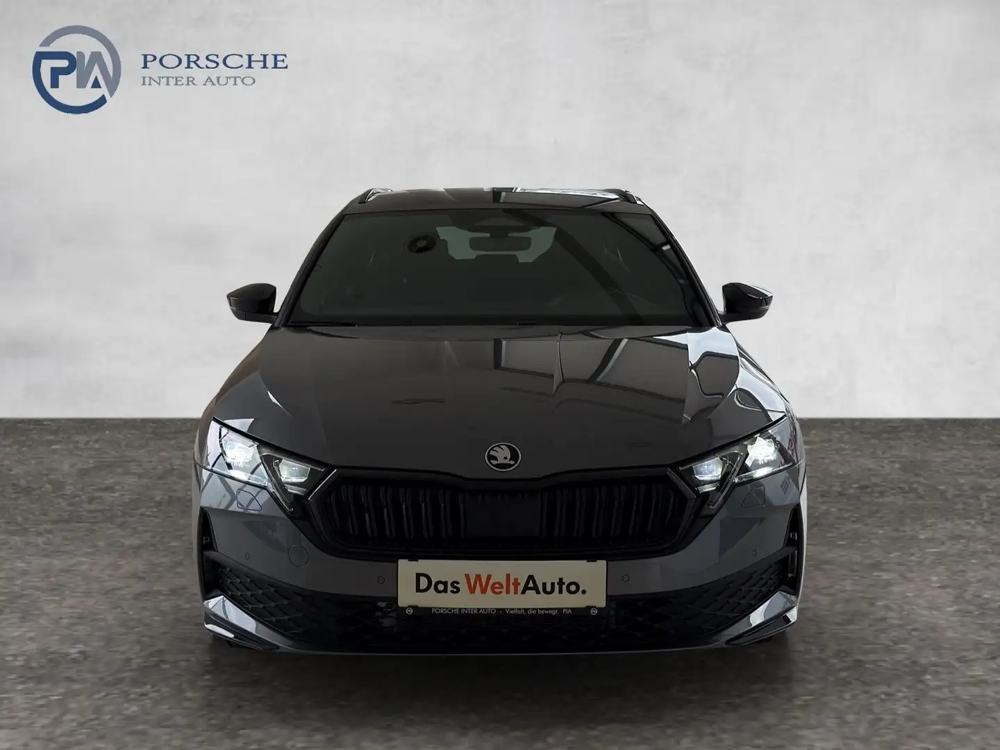 Skoda Octavia 4x4 Sportline TSI DSG Grau - 2