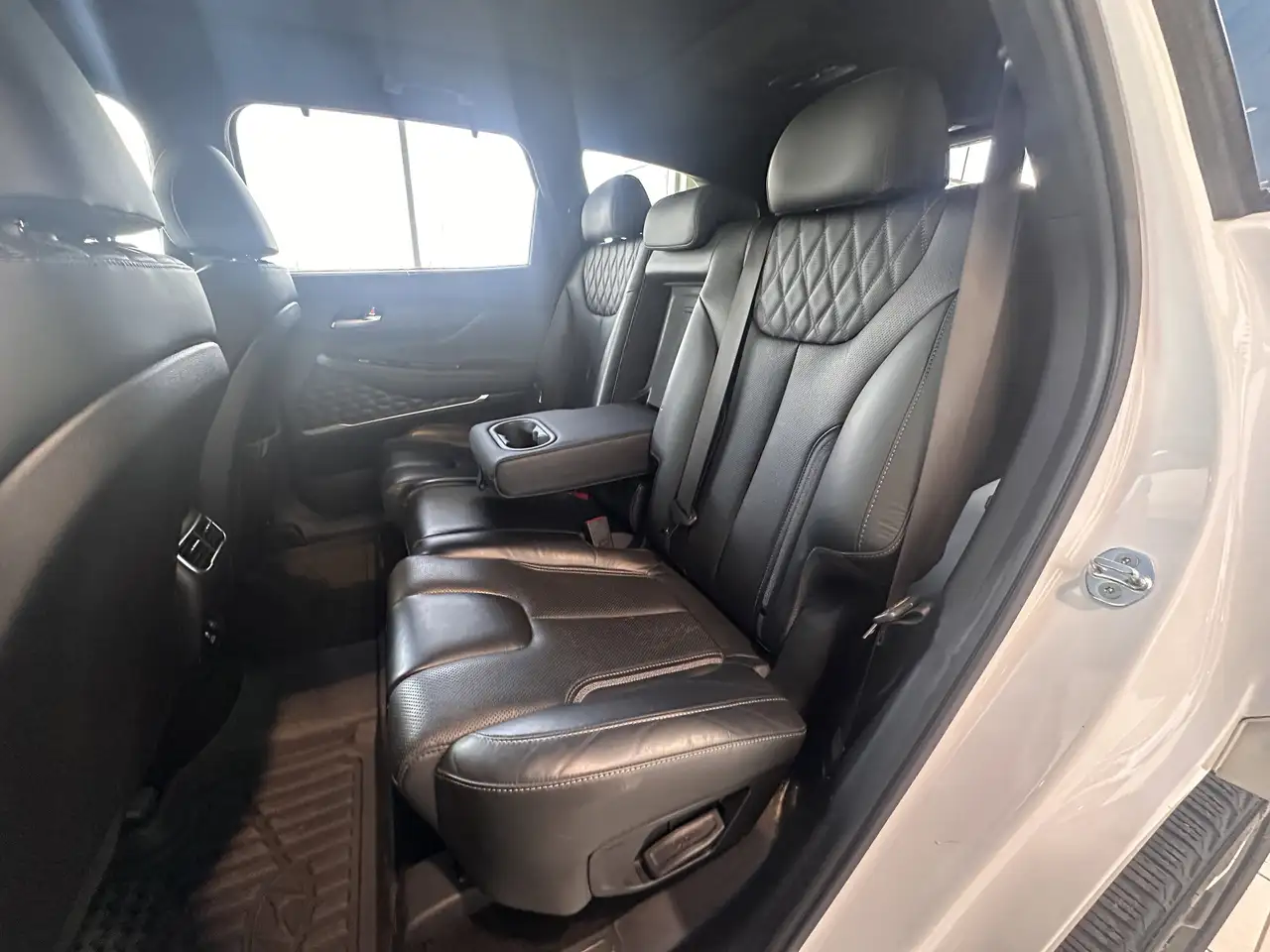 Hyundai SANTA FE снимка Hyundai SANTA FE