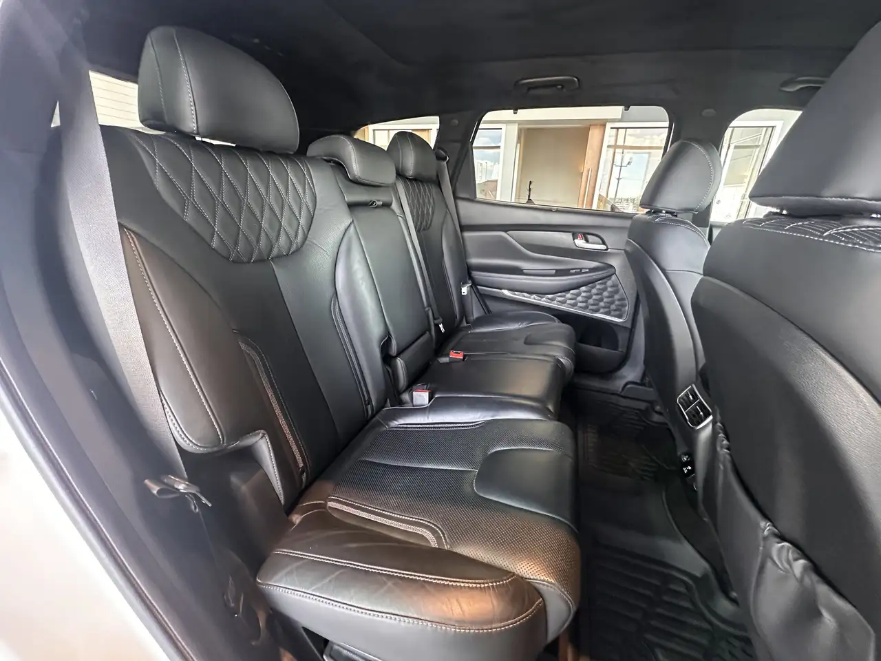 Hyundai SANTA FE снимка Hyundai SANTA FE