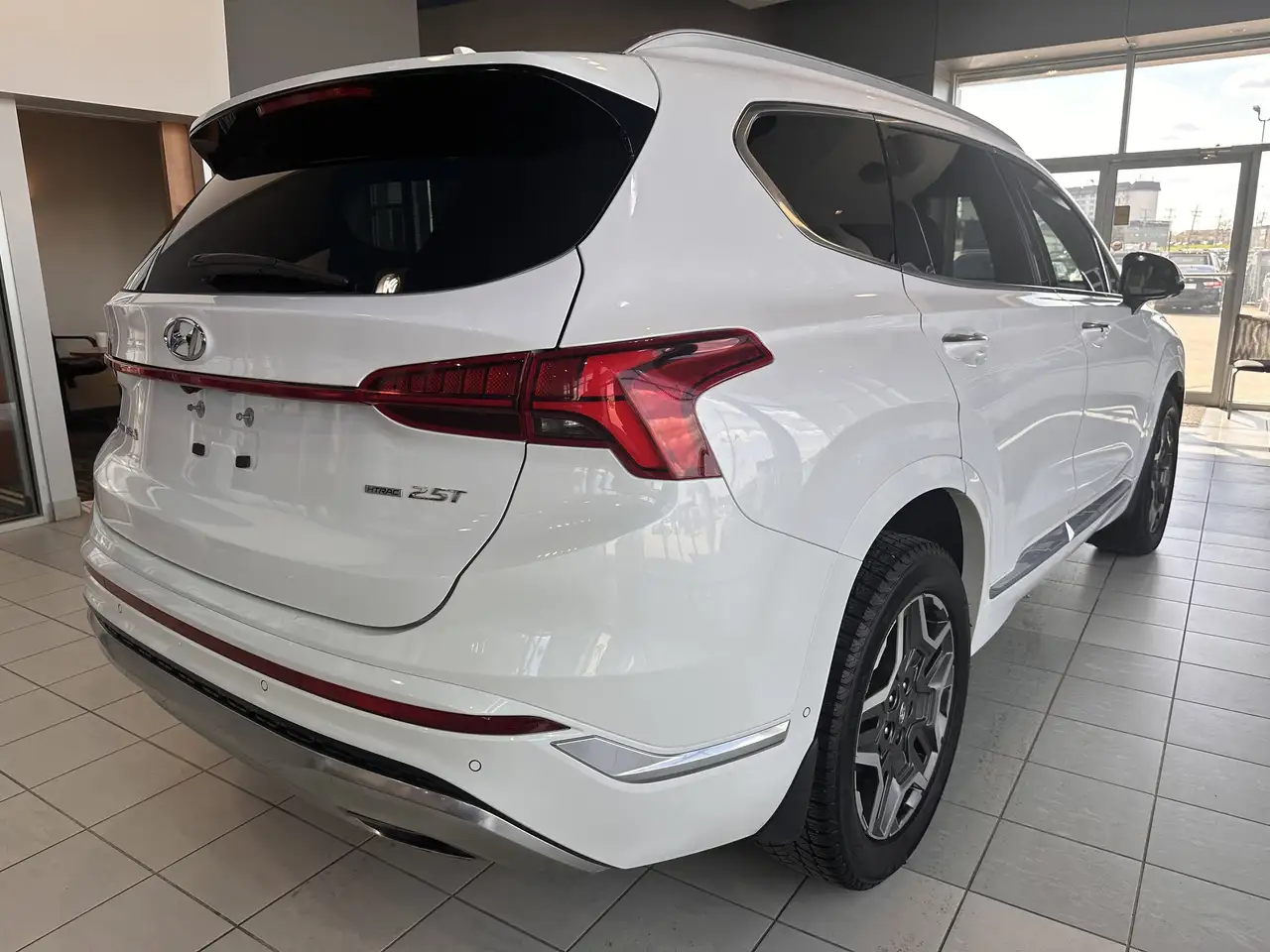 Hyundai SANTA FE снимка Hyundai SANTA FE