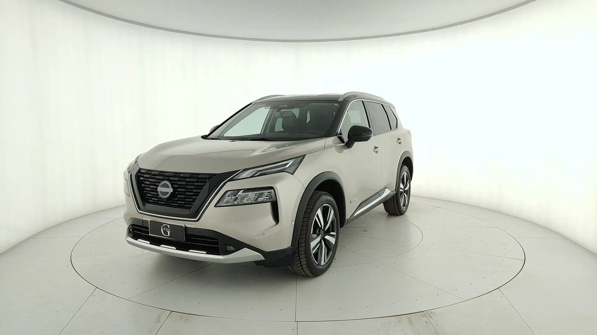 Nissan X-Trail 1.5 e-power N-Connecta e-4orce 4wd auto Beige - 1