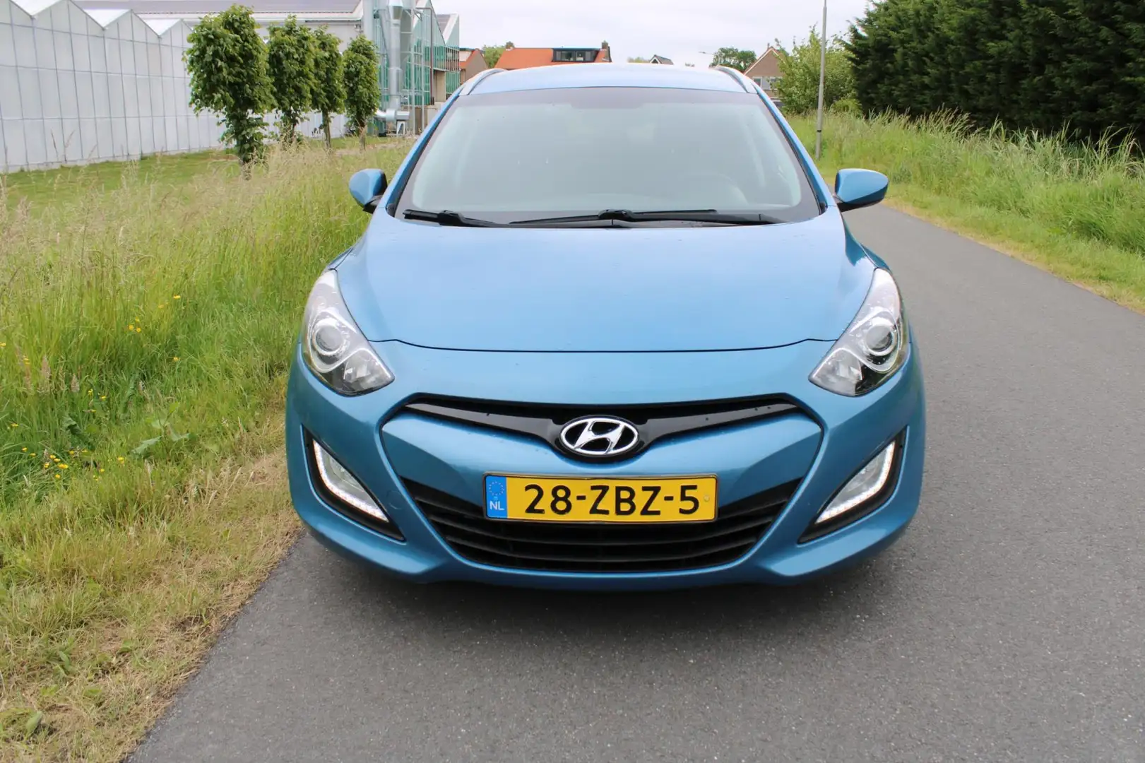 Hyundai i30 Wagon 1.6 GDI i-Motion Azul - 2
