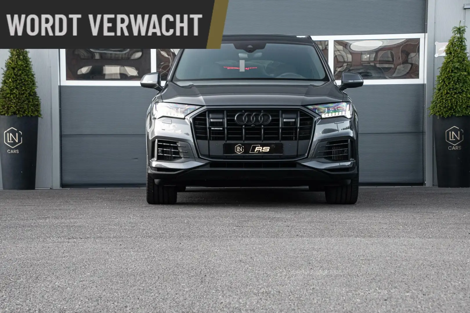 Audi Q7 55 TFSIe S-line | Pano | HUD | ACC | Leer Grijs - 2