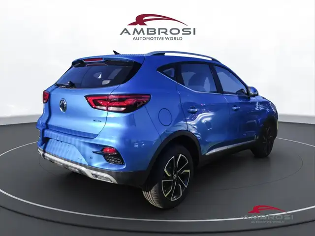 MG MG ZS view 3