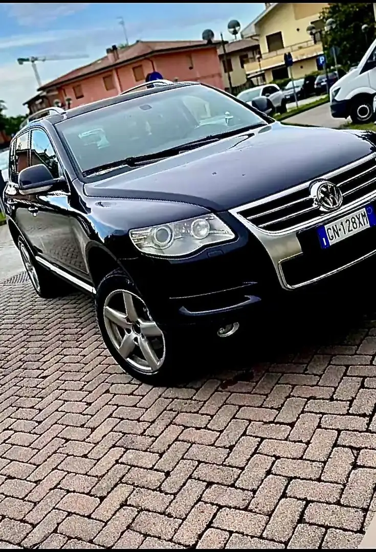 Volkswagen Touareg 3.0 V6 TDI DPF Aut. Individual - 2