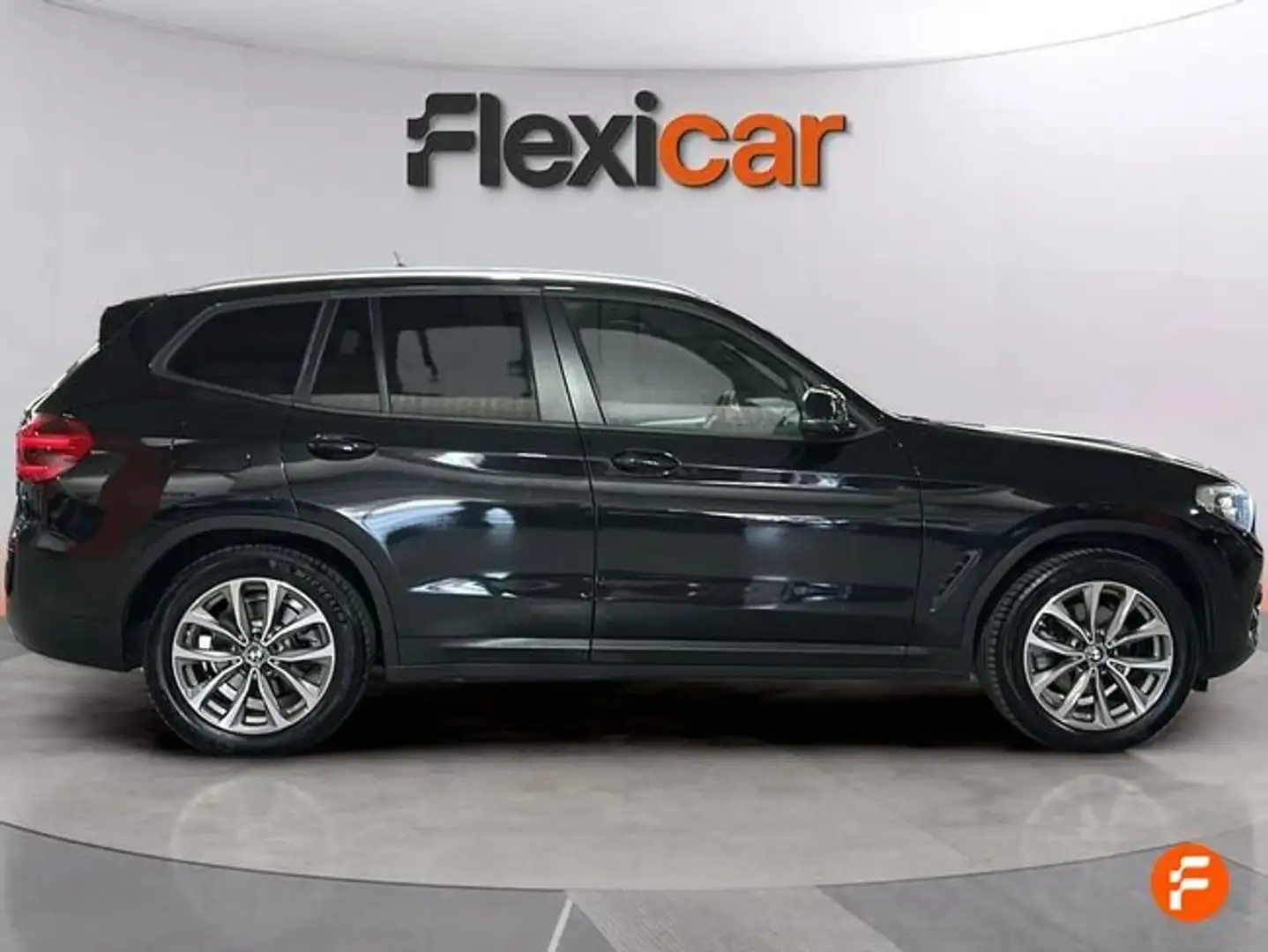 BMW X3 xDrive20d Schwarz - 2