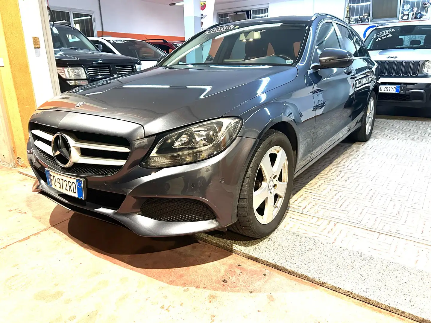 Mercedes-Benz C 180 C SW 180 d (bt) Exclusive auto Gris - 1