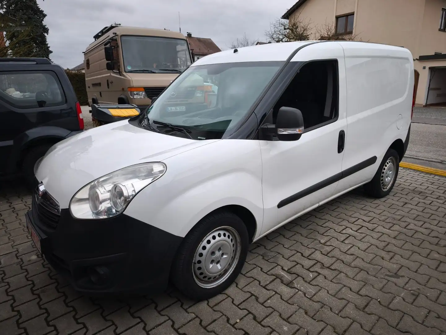 Opel Combo D Kasten L1H1 2,4t ECO flex Weiß - 1