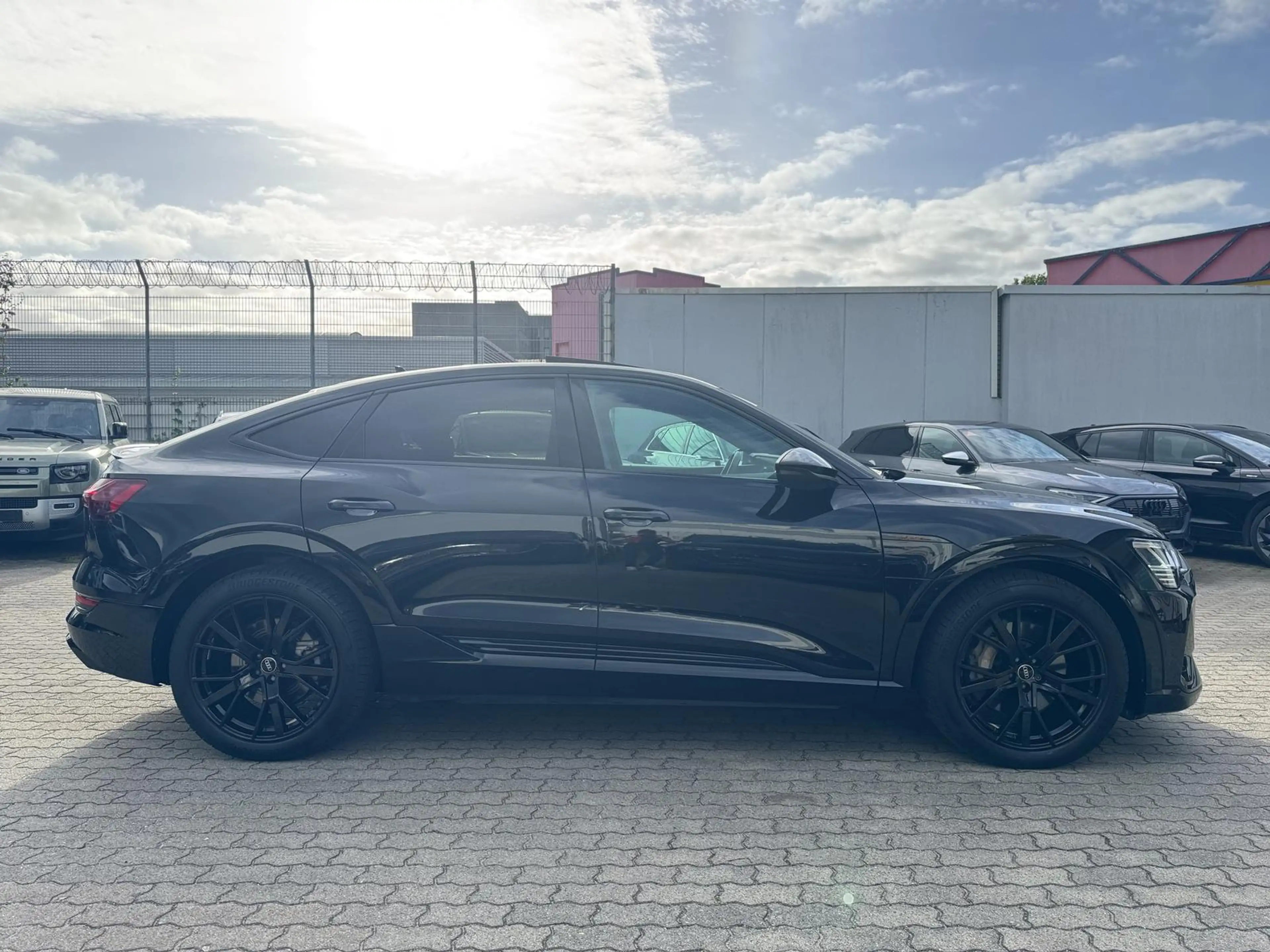 Audi e-tron Sportback 50 2x S line ACC PANO S-SITZE — photo 4