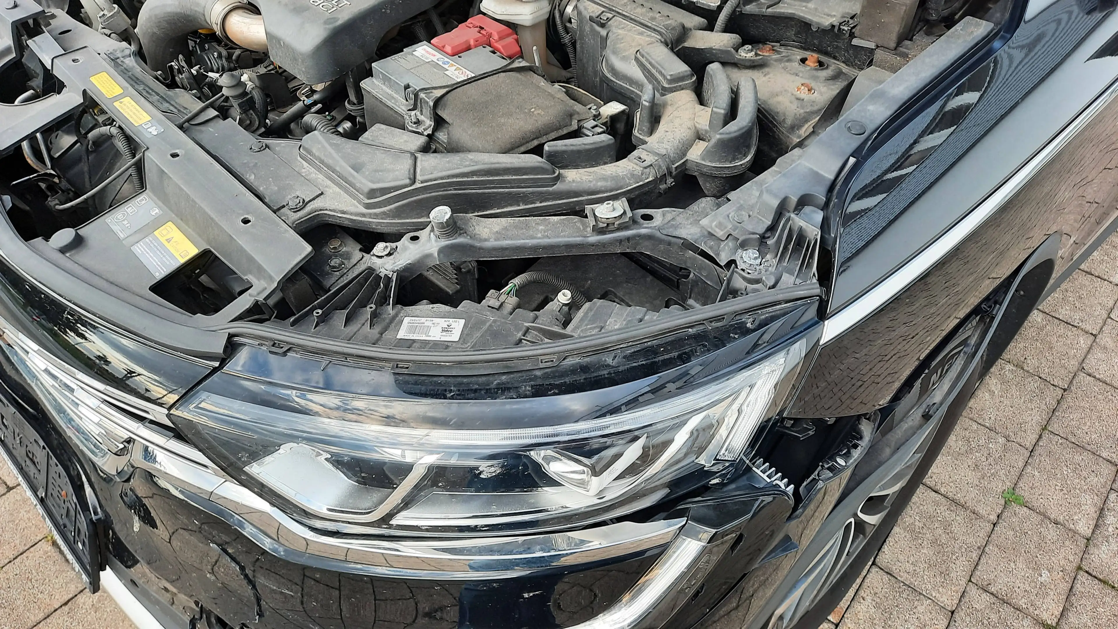 Renault Koleos Intens 4x4 — photo 7