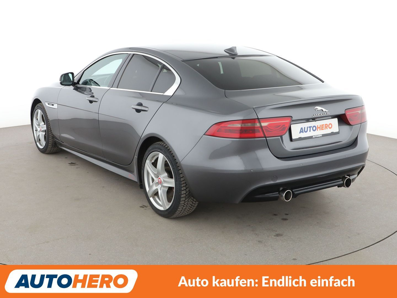 Jaguar XE 20d R-Sport Aut*NAVI*XENON*TEMPO*CAM*PDC*SHZ* — photo 4