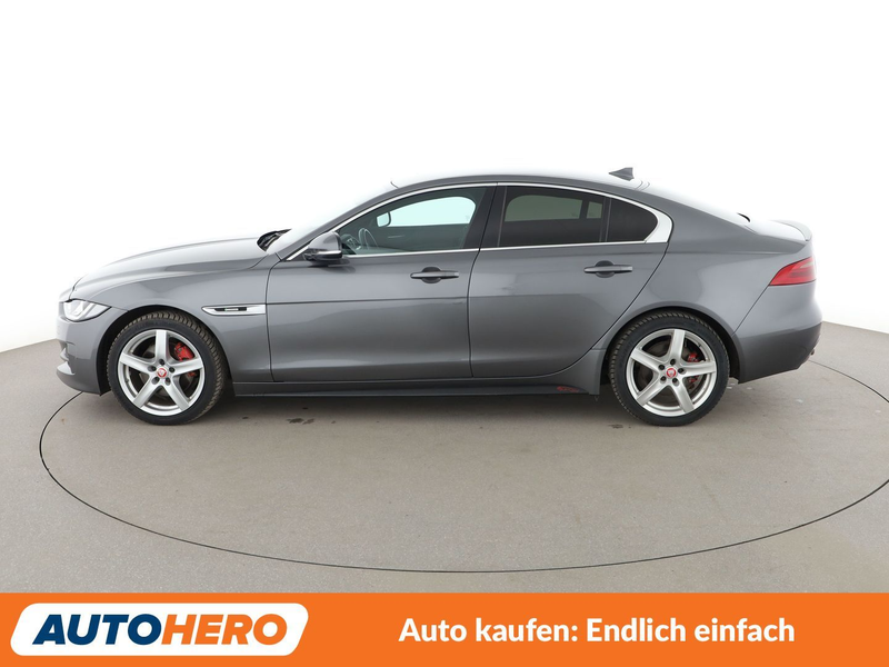 Jaguar XE 20d R-Sport Aut*NAVI*XENON*TEMPO*CAM*PDC*SHZ* — photo 3