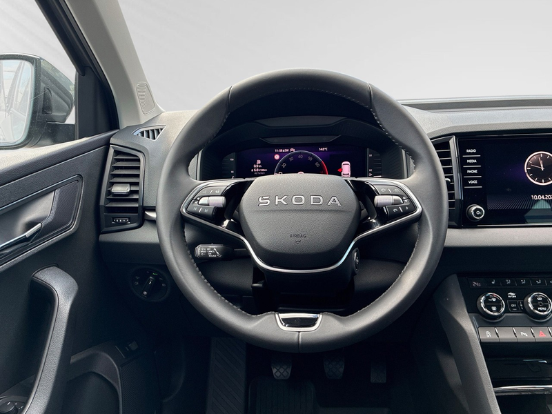 Skoda Karoq Klima Navi Rückfahrkamera Sitzheizung Fenster el. — photo 13