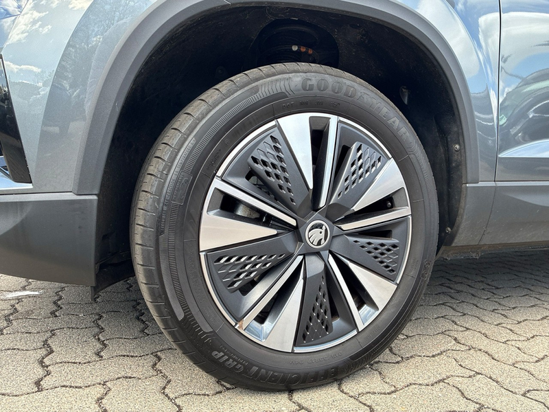 Skoda Karoq Klima Navi Rückfahrkamera Sitzheizung Fenster el. — photo 6