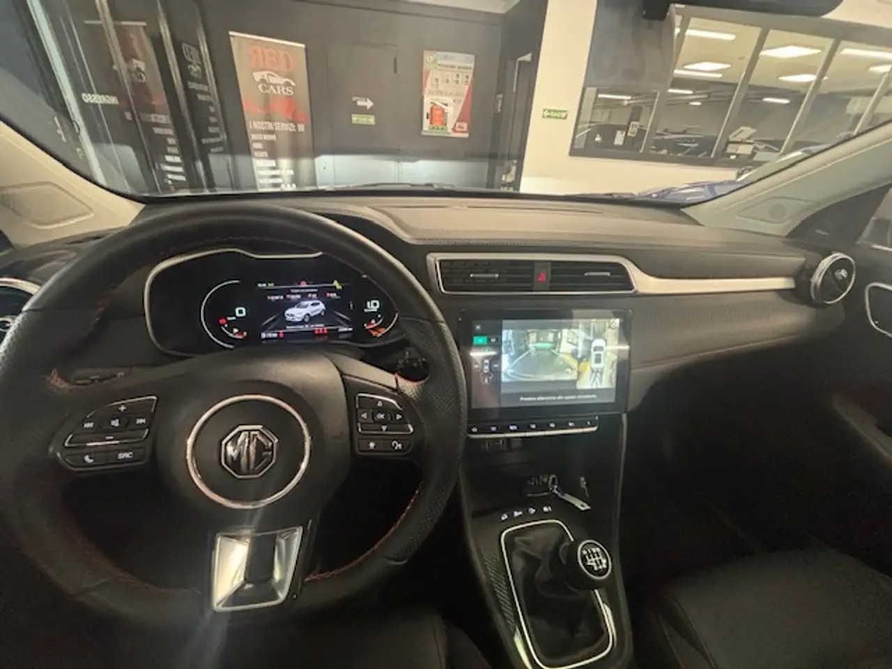 MG ZS 1.0 Luxury GPL 13