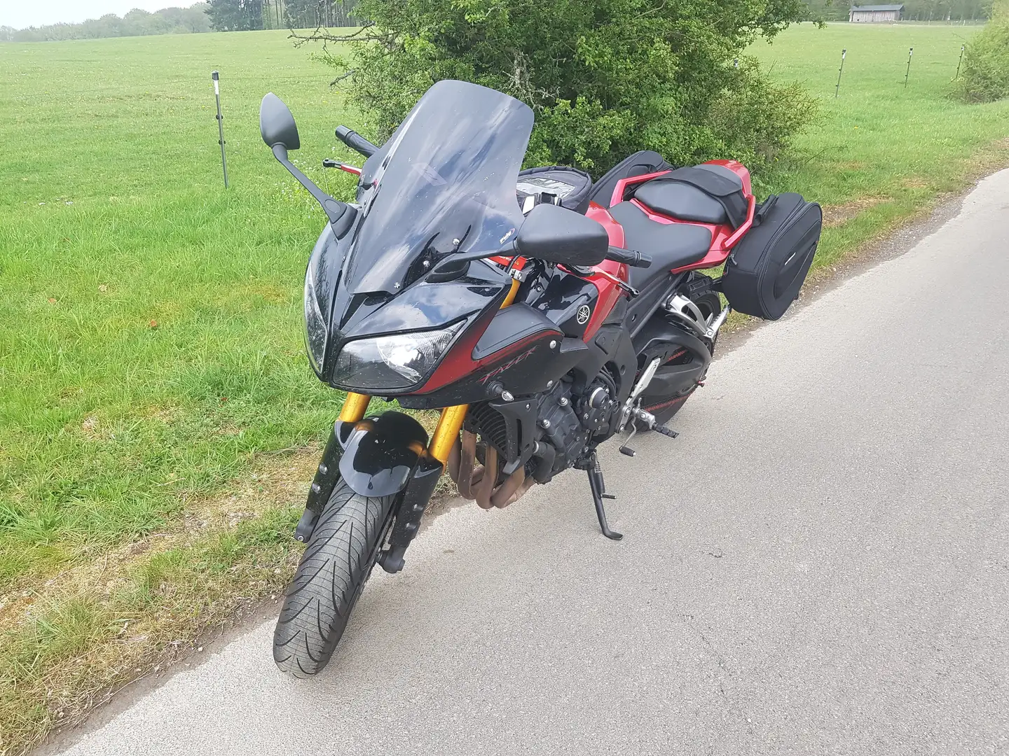 Yamaha FZ 1 Fazer Lithium Motorradbatterie 12V Червоний - 1