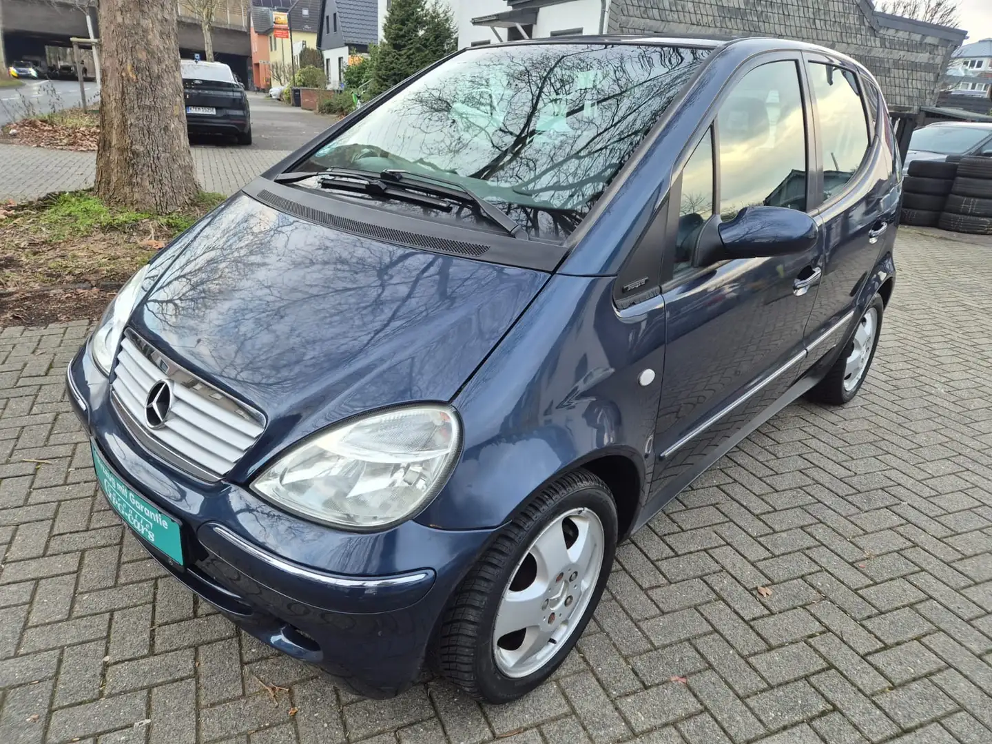 Mercedes-Benz A 140 Avantgarde/ TÜV neu/ Inspektion Neu/ Garantie Blau - 2