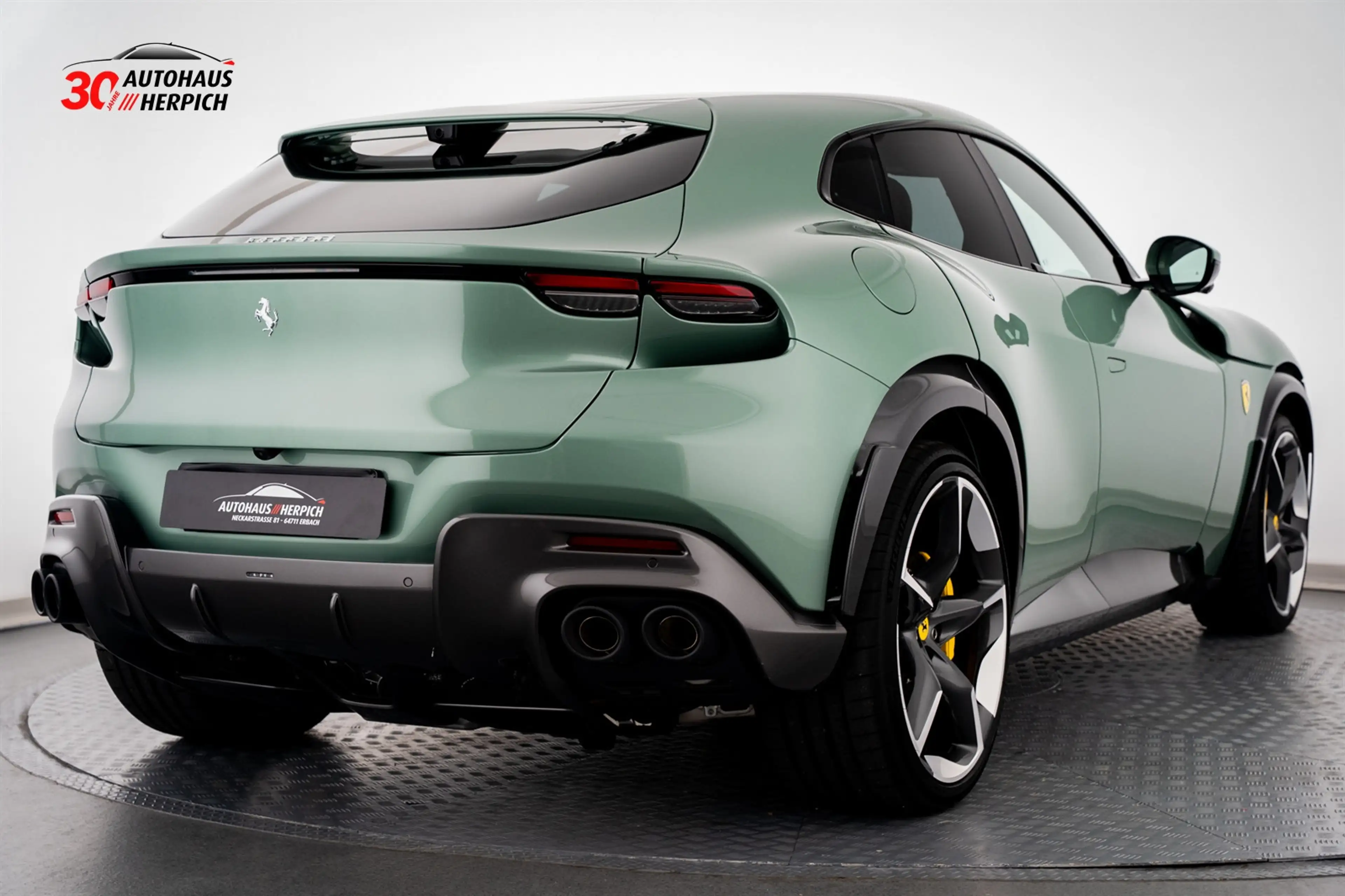 Ferrari Purosangue V12 VERDE DORA PANO Lift Massage — photo 5