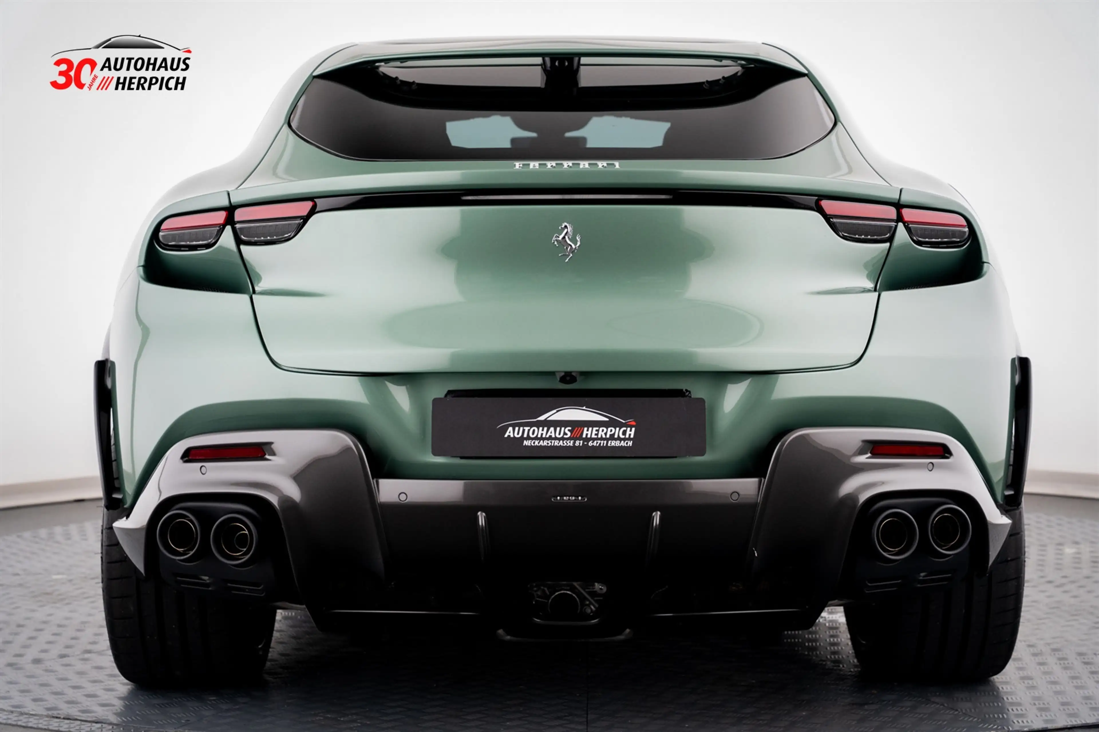 Ferrari Purosangue V12 VERDE DORA PANO Lift Massage — photo 4