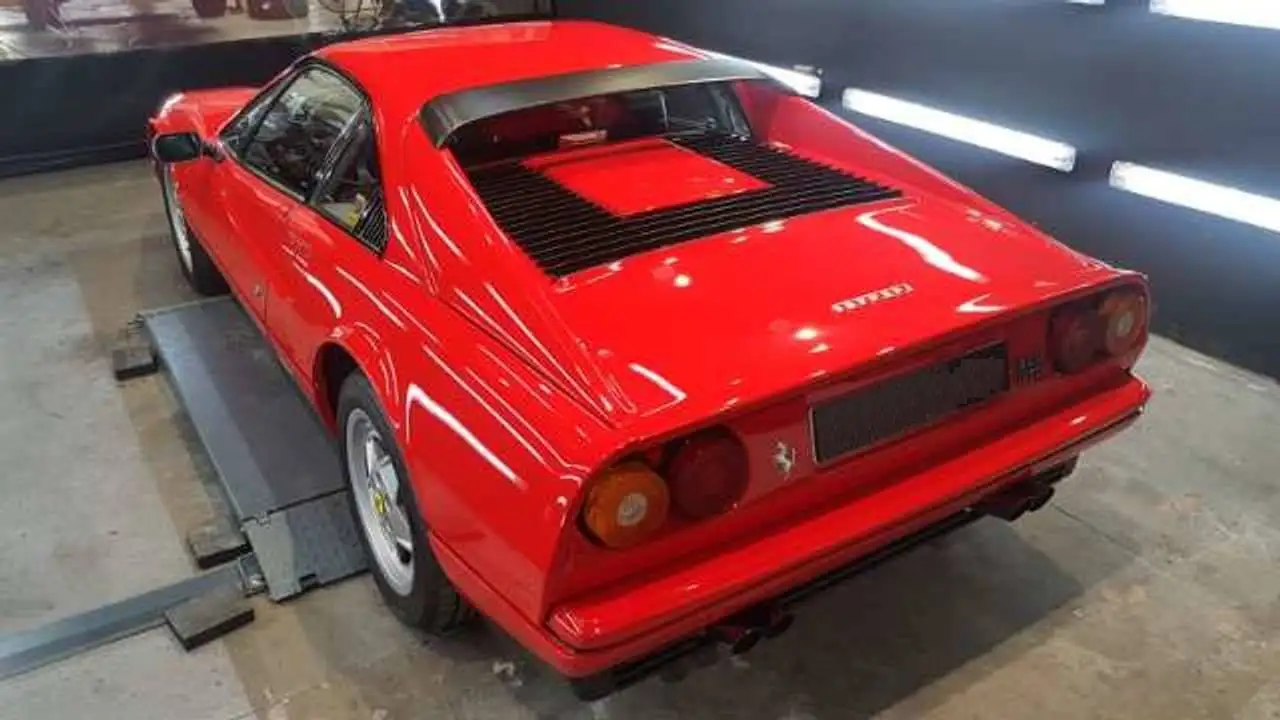 Ferrari 328 GTBi, foto 3