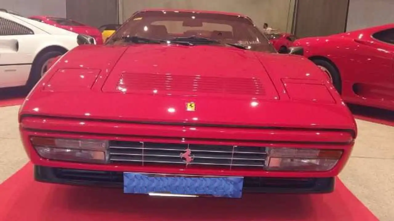 Ferrari 328 GTBi, foto 1