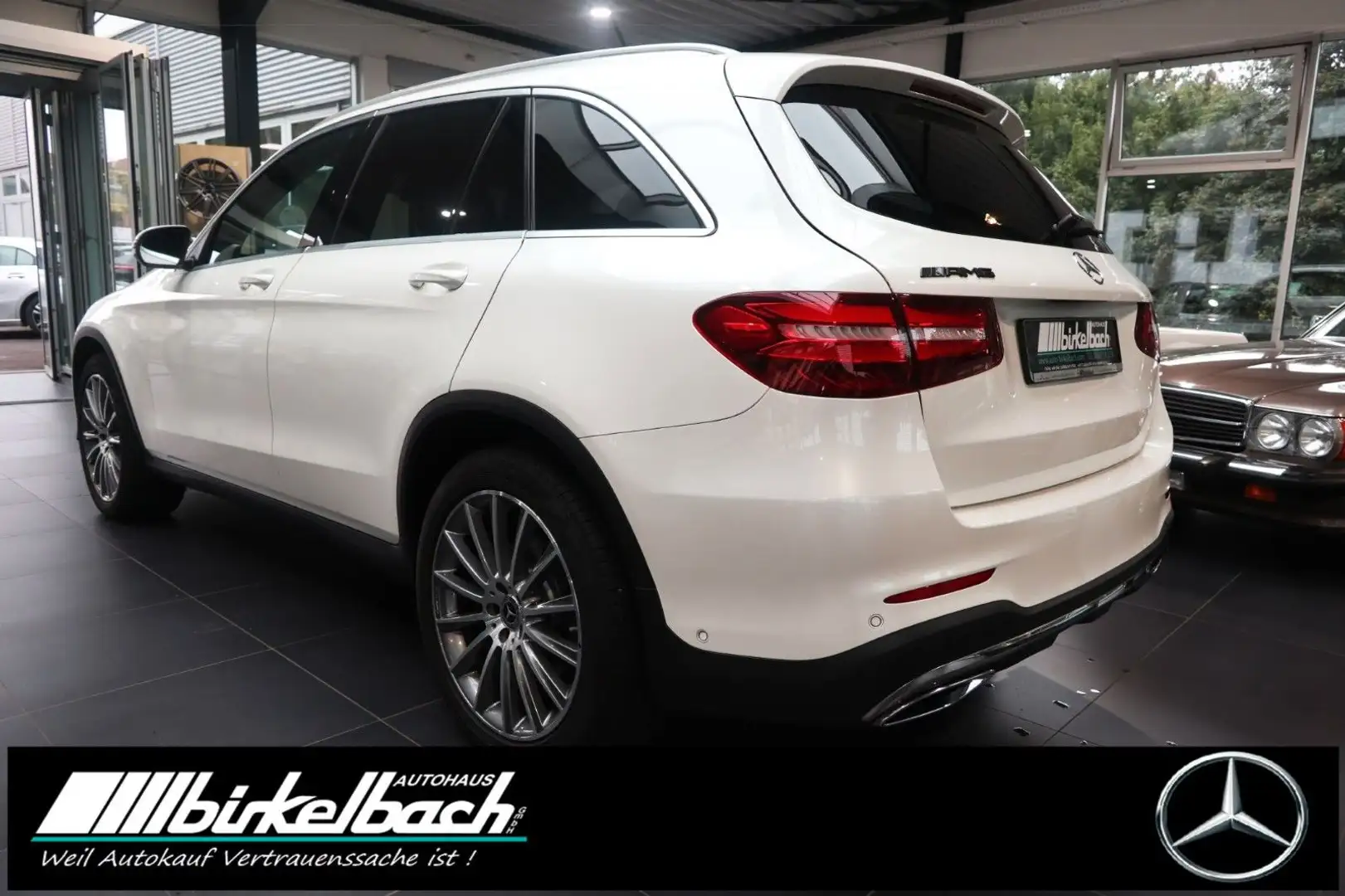 Mercedes-Benz GLC 220 d 4Matic Wit - 2
