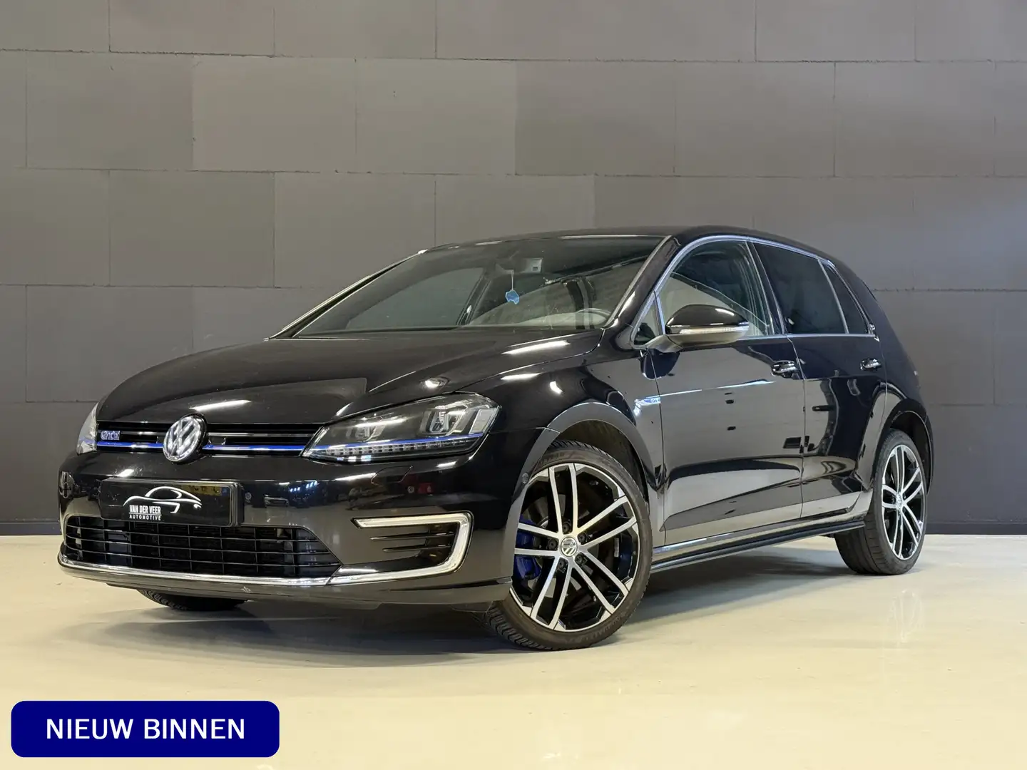 Volkswagen Golf GTE 1.4 TSI | Camera | Park Pilot | Stoelverwarming Noir - 1
