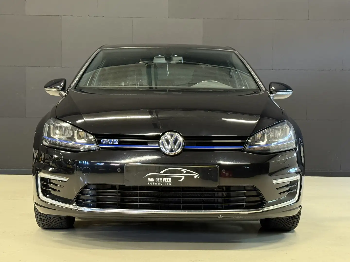 Volkswagen Golf GTE 1.4 TSI | Camera | Park Pilot | Stoelverwarming Noir - 2