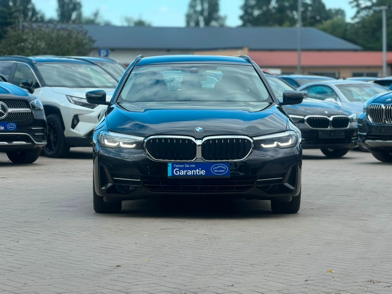BMW 530 d xDrive Touring Touring PDC*CAM — photo 8