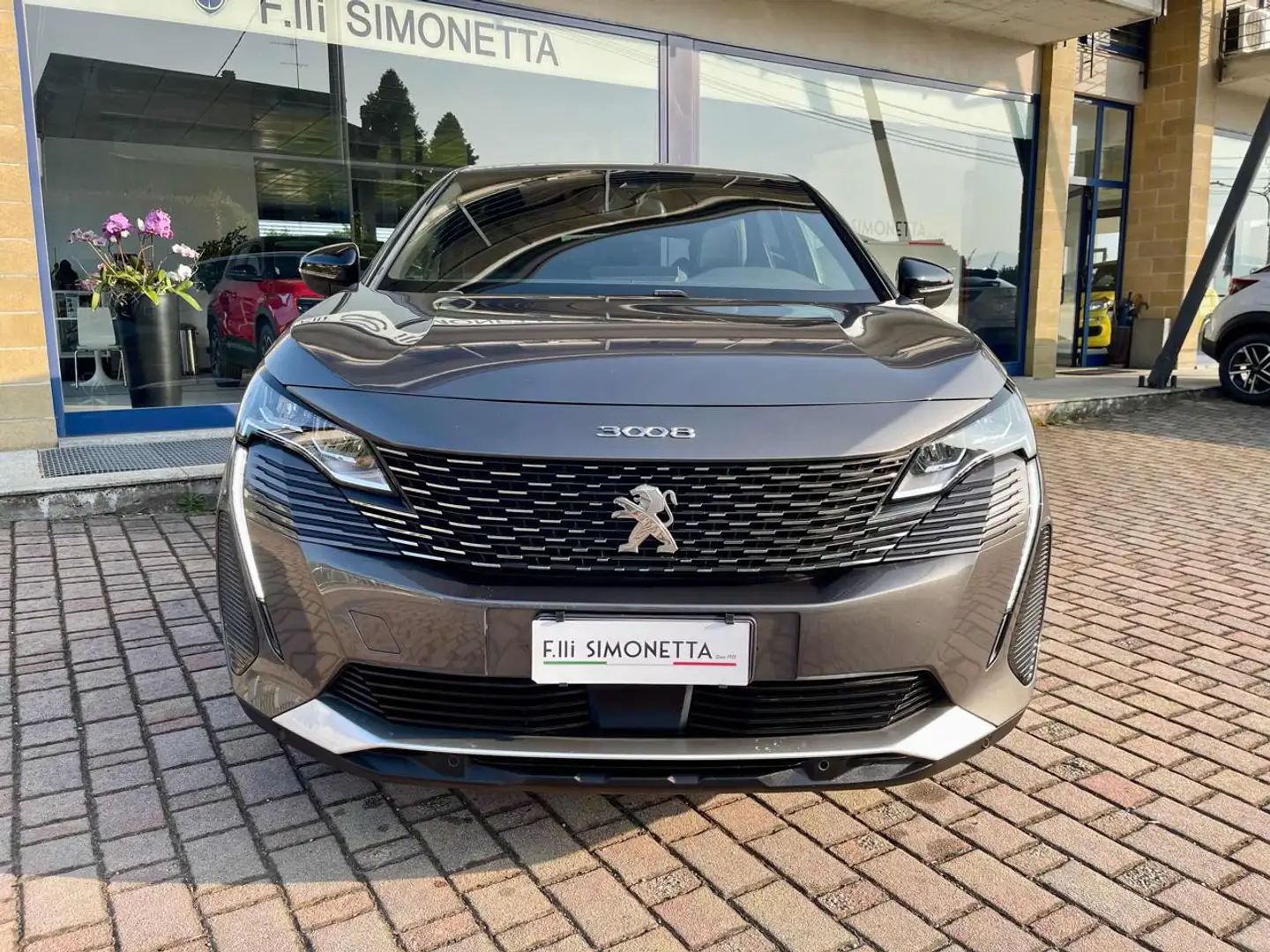 Peugeot 3008 PureTech Turbo 130 S&S EAT8 Allure Pack Grigio - 2