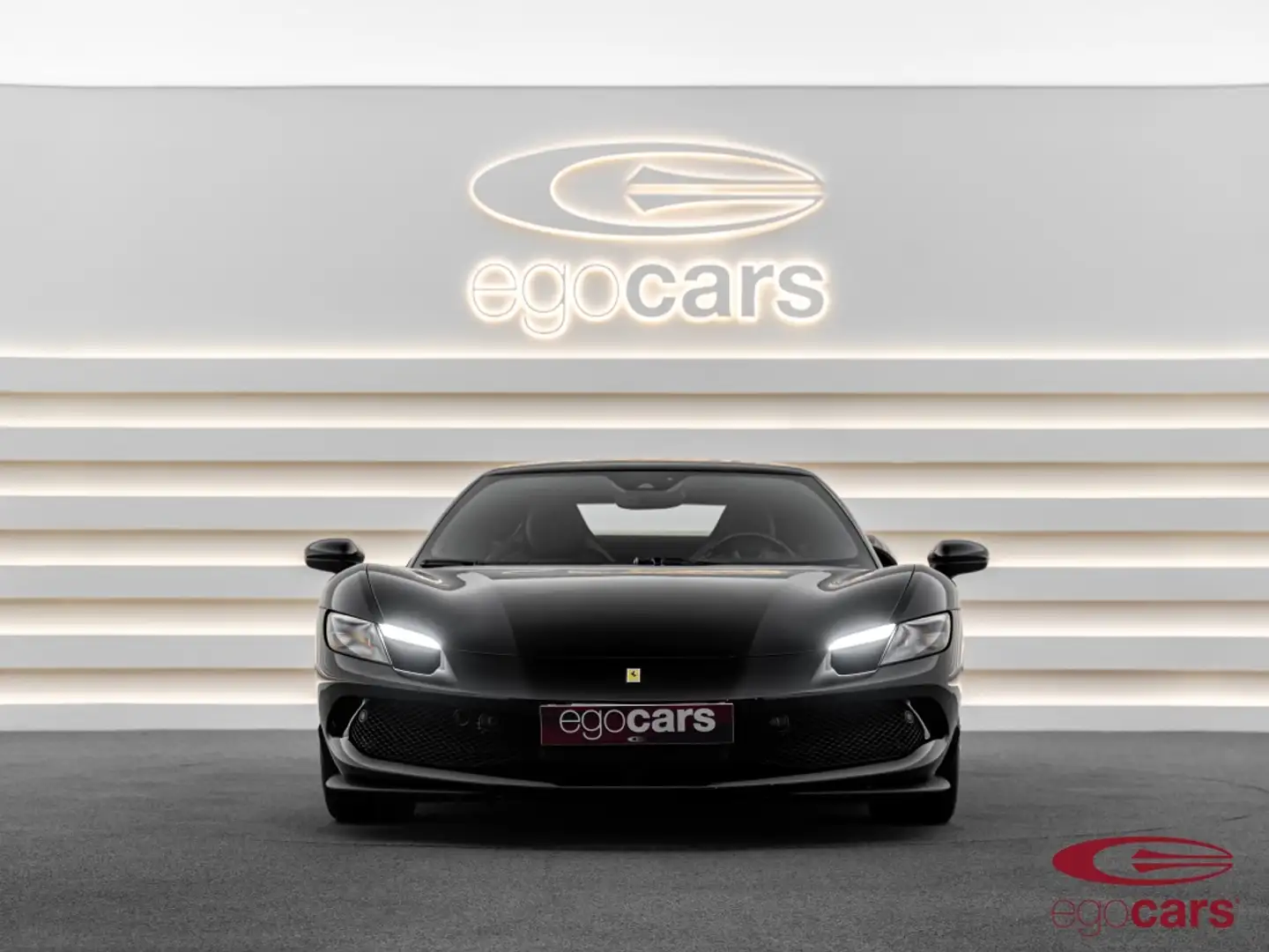 Ferrari 296 GTB Negru - 2