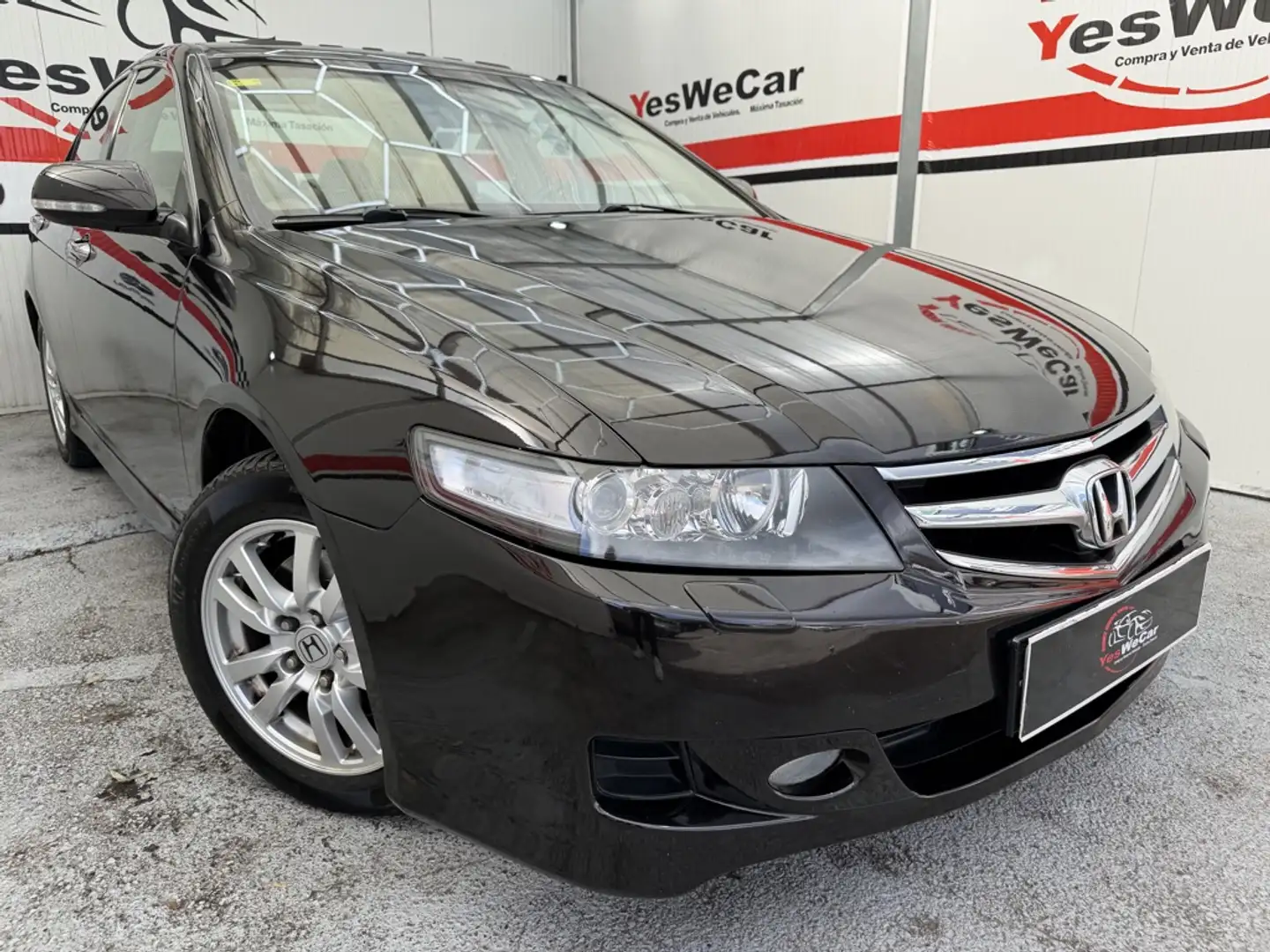 Honda Accord 2.2i-CTDi Executive Negro - 1