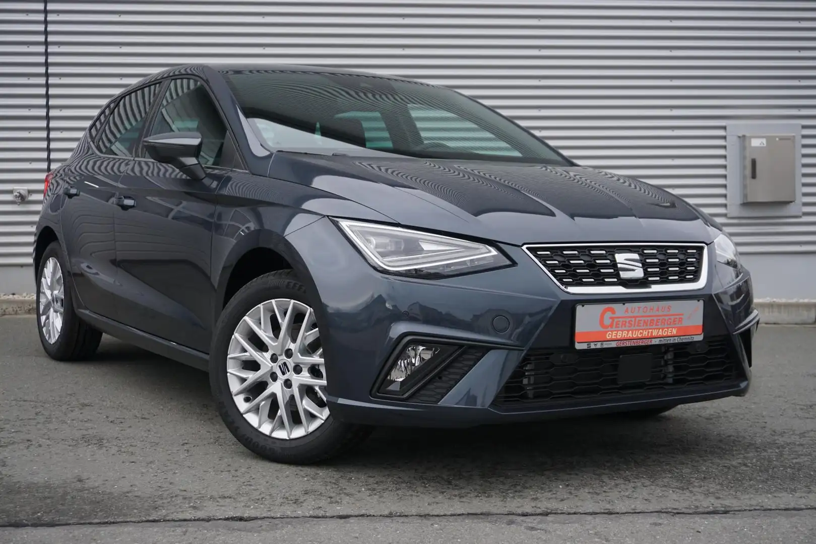 SEAT Ibiza 1.0 TSI KAMERA/LED/FULL-Link - 2