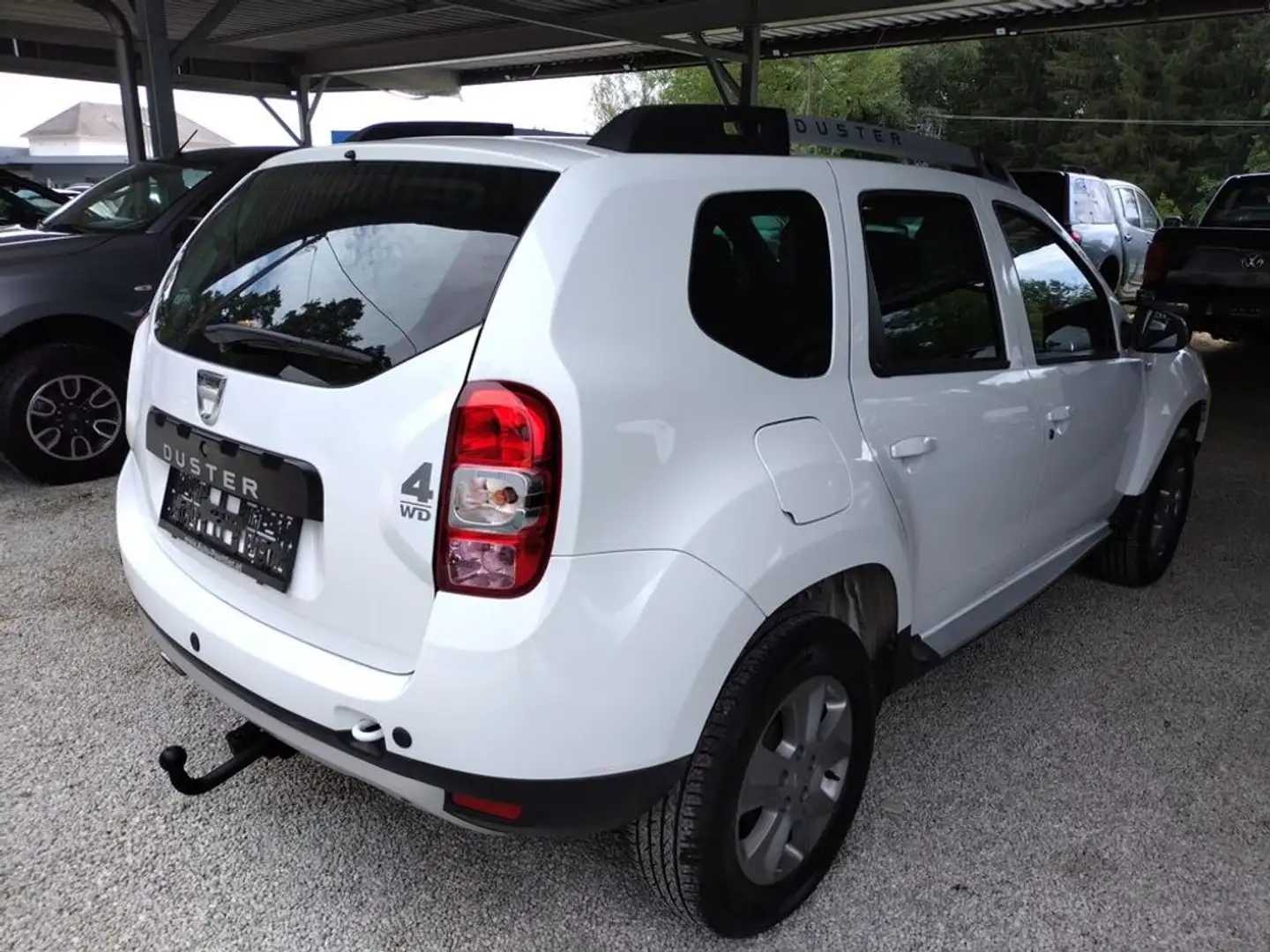 Dacia Duster Supreme 4x4 1.5dci 4x4 ! Serviceheft! Weiß - 2