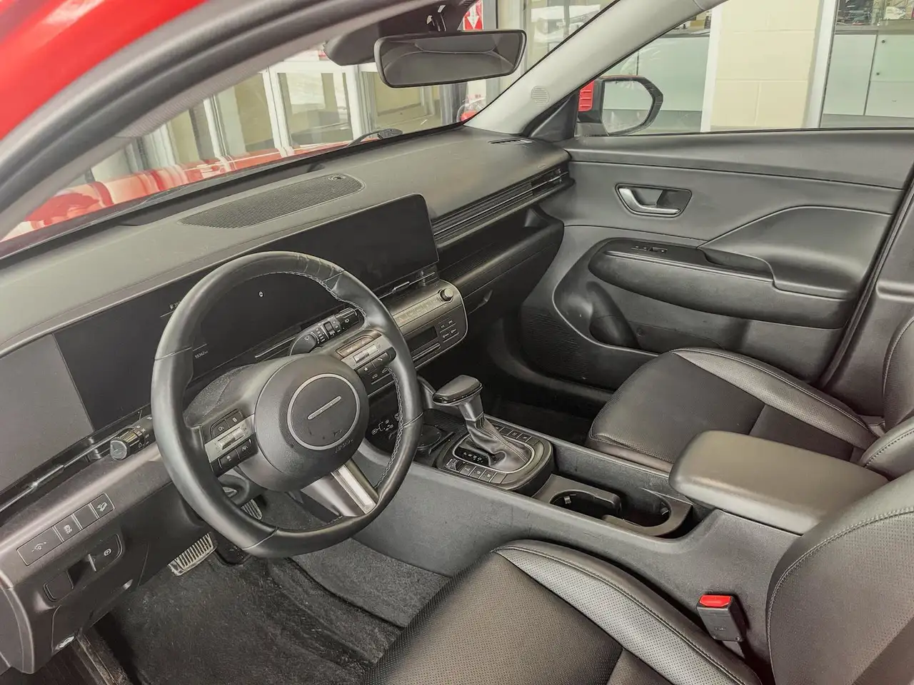 Hyundai KONA снимка Hyundai KONA