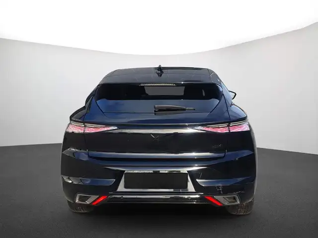 DS Automobiles DS 4 view 14