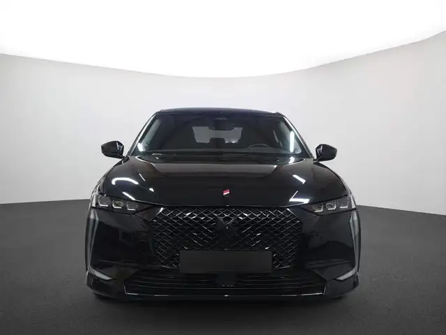 DS Automobiles DS 4 view 13