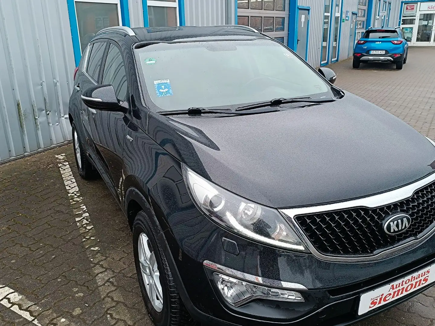 Kia Sportage 2.0 CRDi AWD 184 Spirit Schwarz - 2