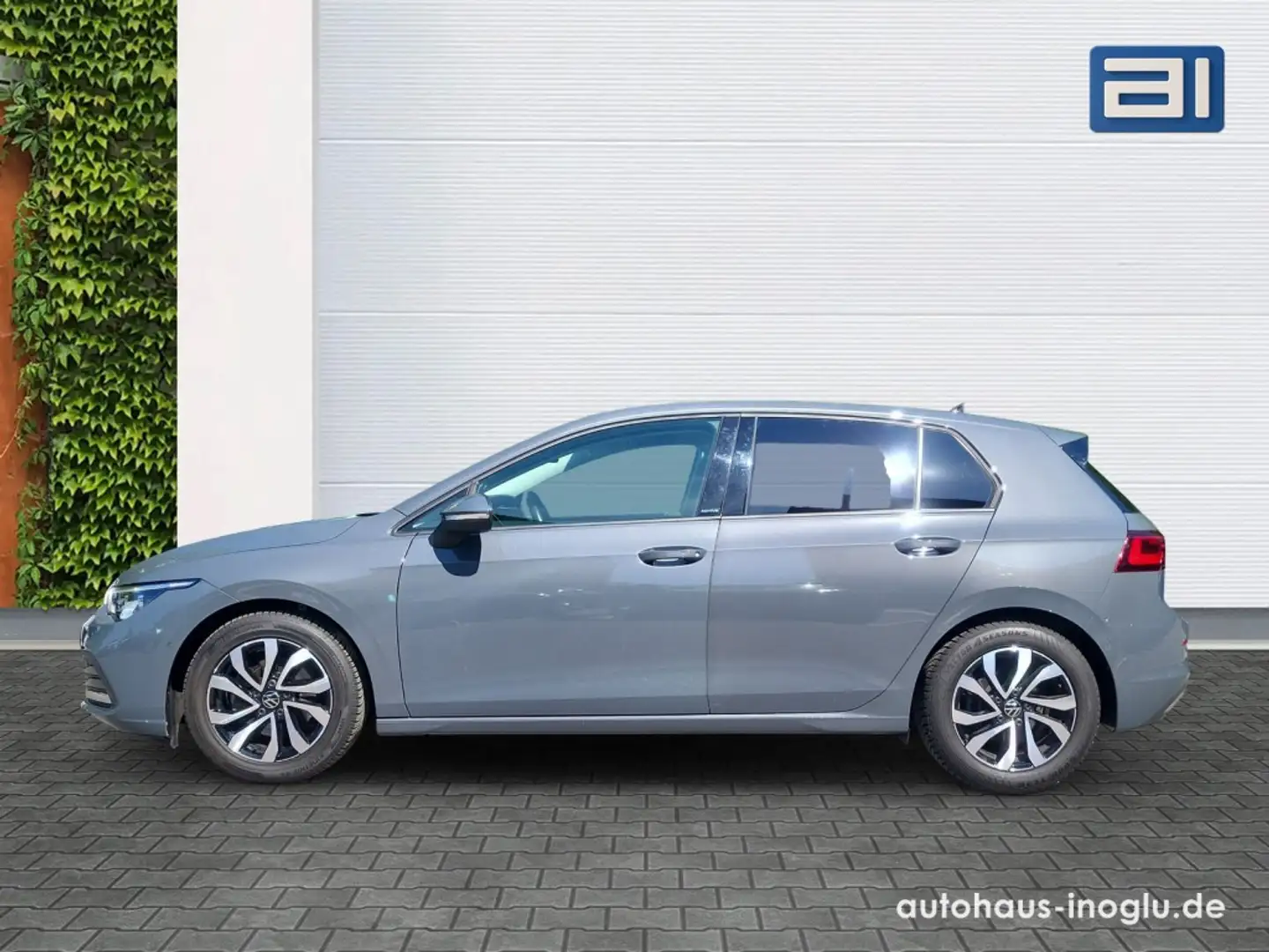 Volkswagen Golf 2.0 TDI Active DSG Navi+Matrix+Pano+AHK+R-Kam+ACC Grau - 2