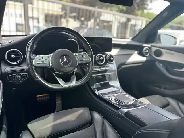 Mercedes-Benz GLC 200 view 13