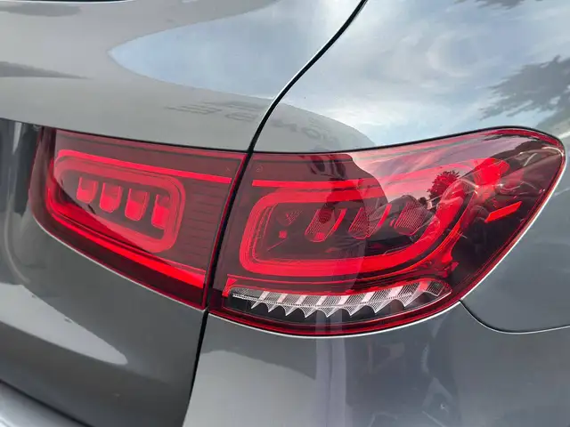 Mercedes-Benz GLC view 25
