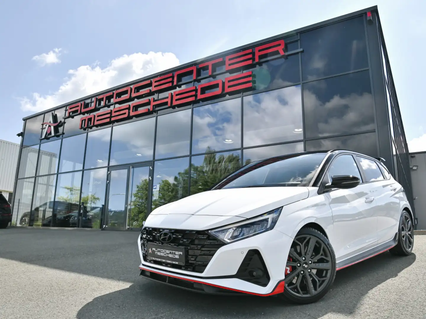 Hyundai i20 N Performance Teilleder* Navi* Key* Kamera* Weiß - 1