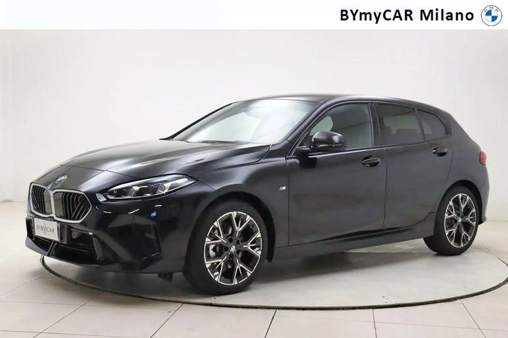 BMW 118 d MSport auto Czarny - 1