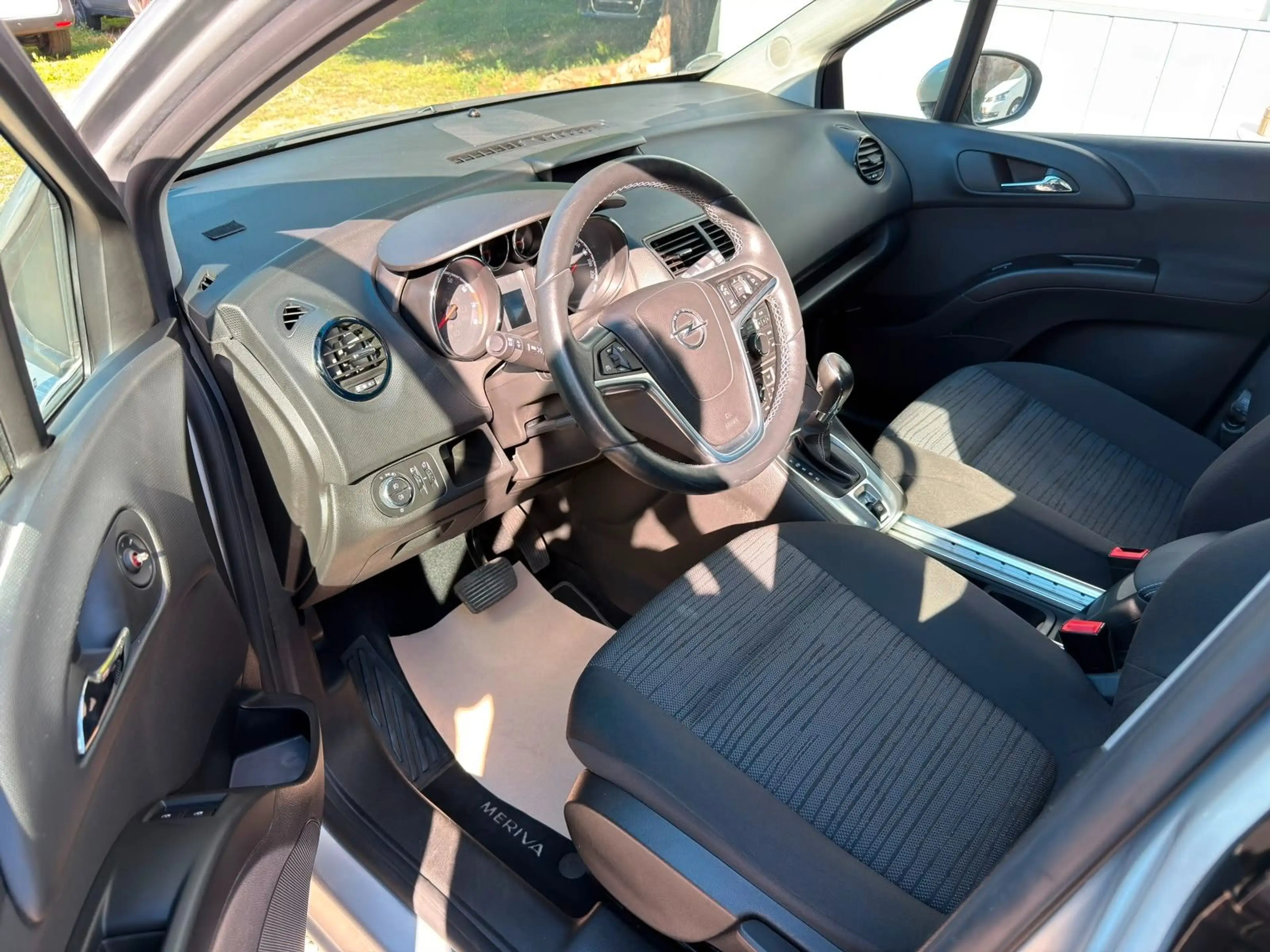 Opel Meriva B 1.4 Turbo Style*TÜV neu*Klima*Temp*PDC — photo 14