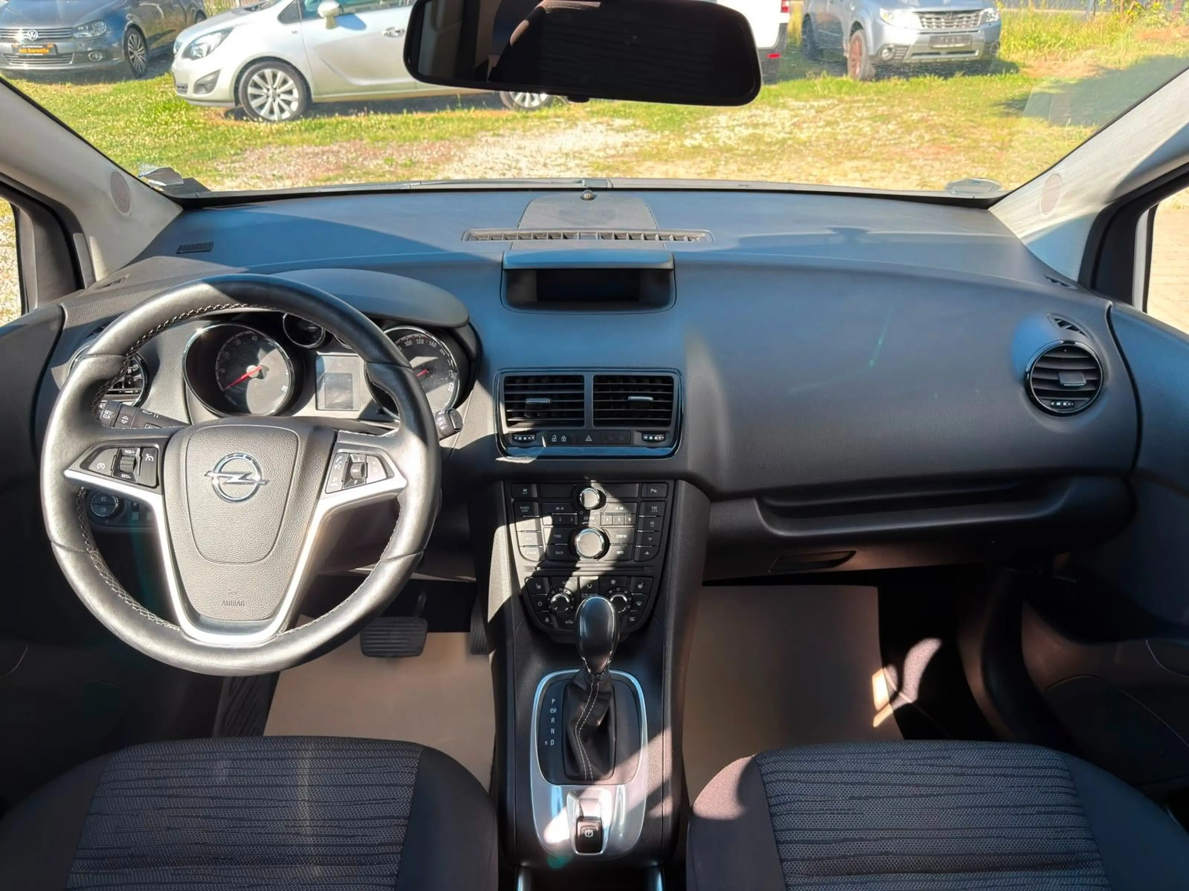 Opel Meriva B 1.4 Turbo Style*TÜV neu*Klima*Temp*PDC — photo 4