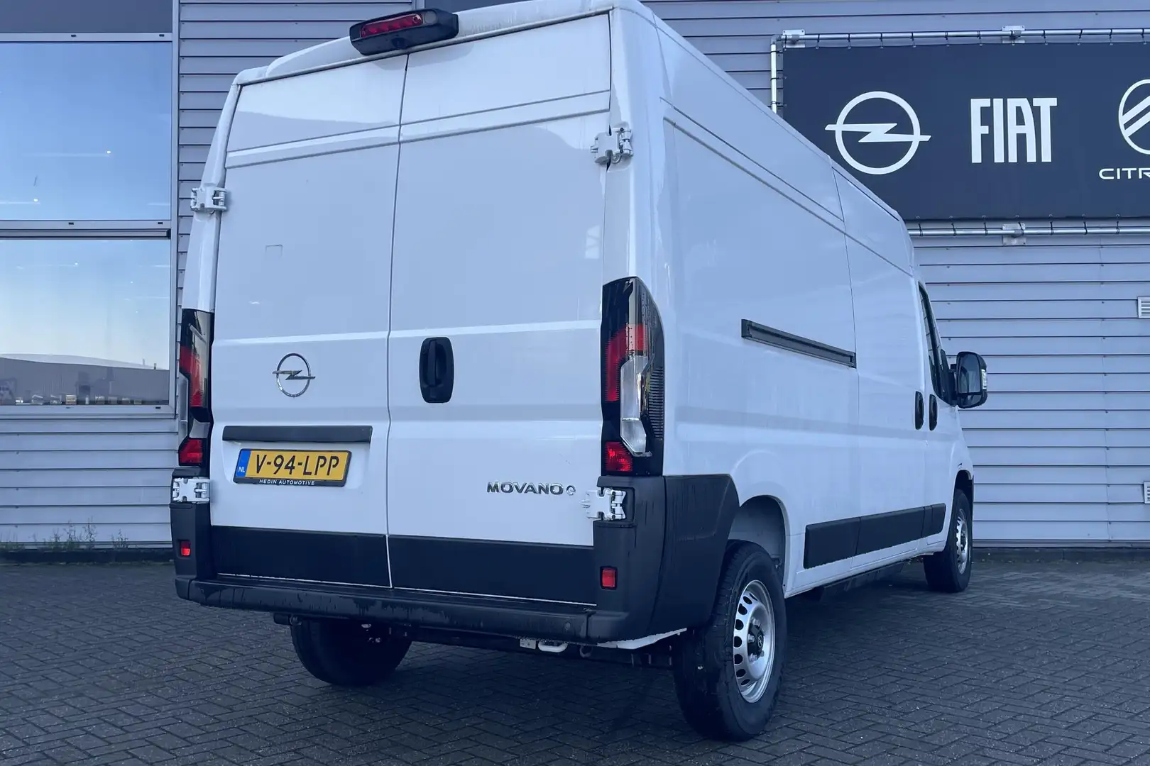 Opel Movano-e Electric 3.5t L3H2 Zwaar 110 kWh | 3-Pers. | Navig Білий - 2