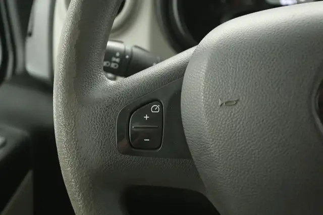 Renault Trafic view 14
