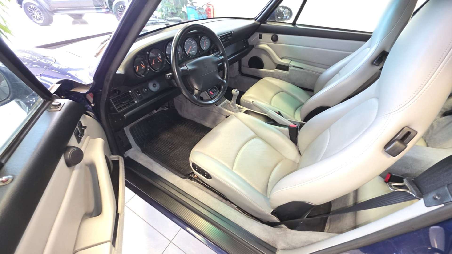 Porsche 993 Carrera 2 -  - Joinsteer - #5