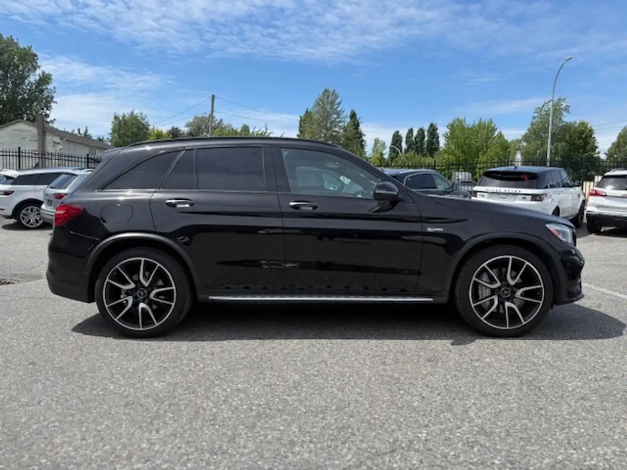 Mercedes-Benz GLC снимка Mercedes-Benz GLC