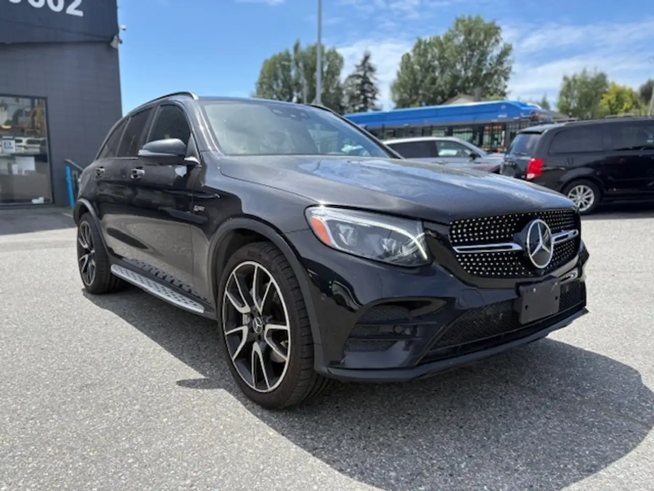 Mercedes-Benz GLC снимка Mercedes-Benz GLC